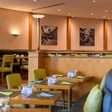Hotel Novotel Am Konzerthaus 4*